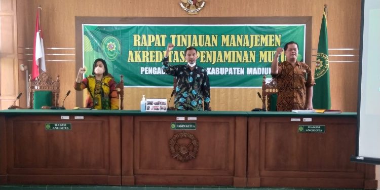 Rapat Tinjauan Manajemen APM 2022