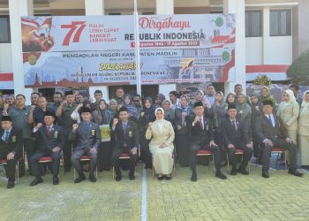 Upacara HUT Mahkamah Agung RI Ke 77