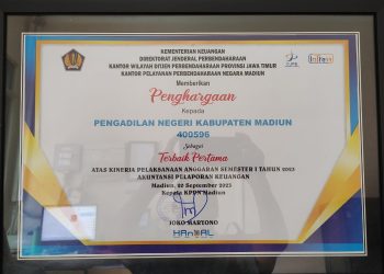 Pengadilan Negeri Kab.Madiun mendapat Penghargaan TERBAIK PERTAMA PELAKSANAAN ANGGARAN SEMESTER I TAHUN 2023