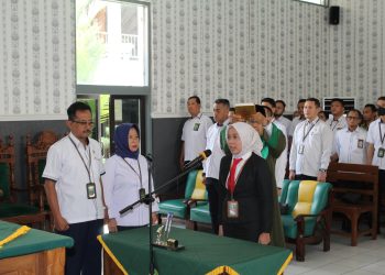 Pelantikan Sekretaris Pengadilan