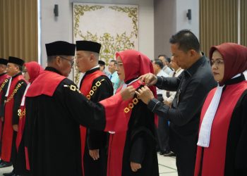 Pengambilan Sumpah Jabatan dan Pelantikan Ketua Pengadilan Negeri Kab.Madiun