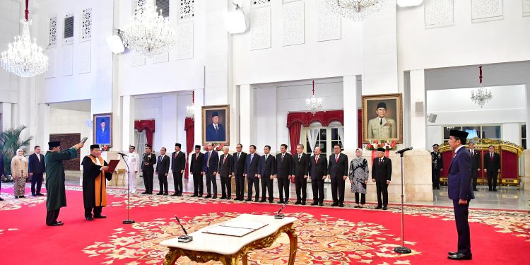 PELANTIKAN WAKIL KETUA MAHKAMAH AGUNG BIDANG NON-YUDISIAL H. SUHARTO,SH.,MHum