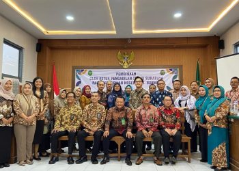 Kunjungan Ketua Pengadilan Tinggi Surabaya dan Hakim Tinggi di Pengadilan Negeri Kabupaten Madiun: Meningkatkan Kualitas Kinerja dan Pelayanan