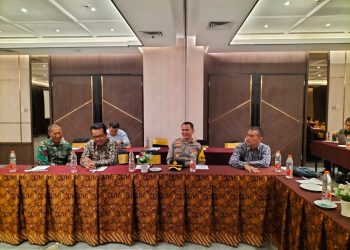 Rapat Evaluasi Tahapan Pemilihan Gubernur dan Wakil Gubernur Jawa Timur serta Bupati dan Wakil Bupati Madiun Tahun 2024