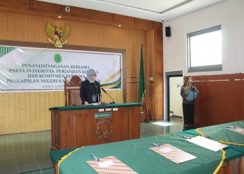 Penandatanganan Pakta Integritas, Perjanjian Kinerja, dan Komitmen Bersama Tahun Anggaran 2025 di Pengadilan Negeri Kabupaten Madiun