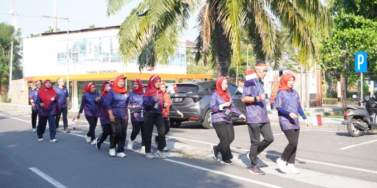 Semarak Jalan Sehat dan Pembagian Doorprize Sambut HUT ke-80 Kemerdekaan Republik Indonesia