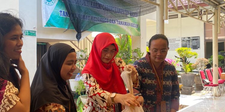 Semarak Jalan Sehat dan Pembagian Doorprize Sambut HUT ke-80 Kemerdekaan Republik Indonesia