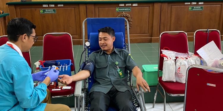 Donor Darah dalam Rangka HUT ke-80 Mahkamah Agung Republik Indonesia