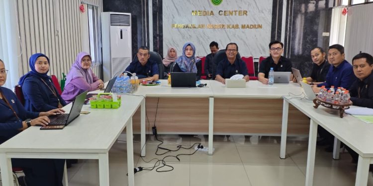 PERISAI BADILUM ke 9 dengan tema Occupational Mental Health bagi Pekerja Yustisial di Indonesia
