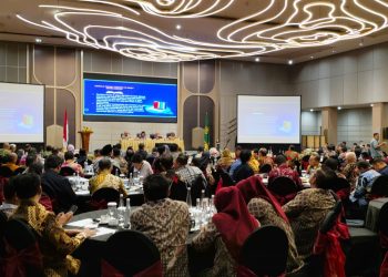 Wakil Ketua dan Panitera PN Kabupaten Madiun Hadiri Full Day Meeting Monitoring dan Evaluasi Perkara Kasasi dan PK