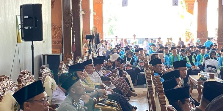 Waka PN Kabupaten Madiun Hadiri Pemberangkatan Jamaah Haji Tahun 1447 H/2026 M