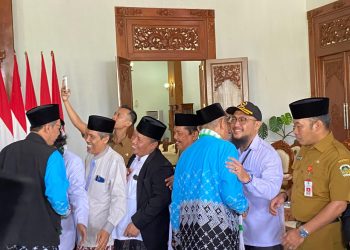 Waka PN Kabupaten Madiun Hadiri Pemberangkatan Jamaah Haji Tahun 1447 H/2026 M