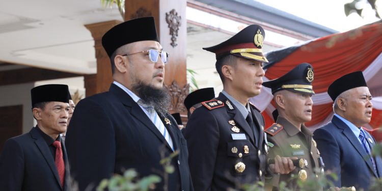 Wakil Ketua PN Kabupaten Madiun Hadiri Upacara Peringatan Hari Kartini Tahun 2026